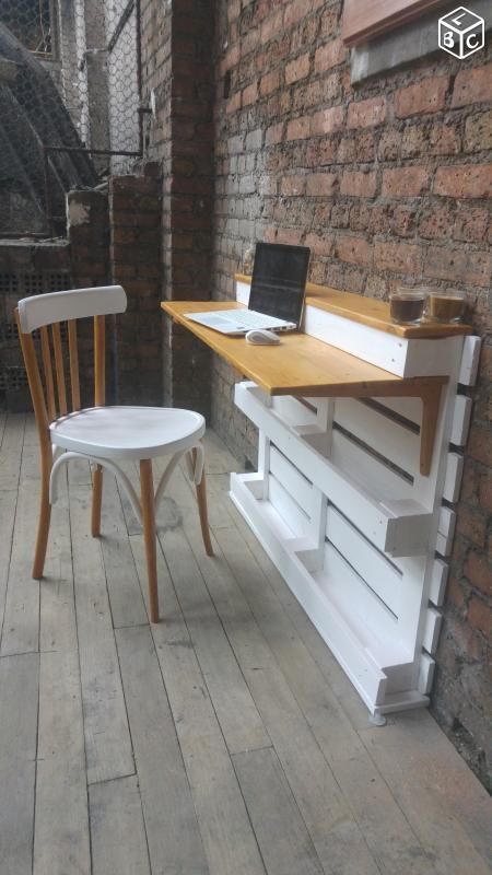 NA IR GALERIJOS PABAIGAI. SVETAINĖS STALIUKAI, VIRTUVĖS SALOS, DARBO STALAI, KEPSNINĖS, TV STALIUKAS SU SIENA, BEI LAUKO GULTAI!