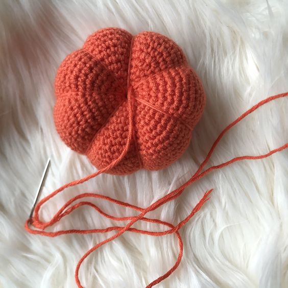 Kaip pasidaryti moliūgo dekoracijas nenaudojant moliūgų?